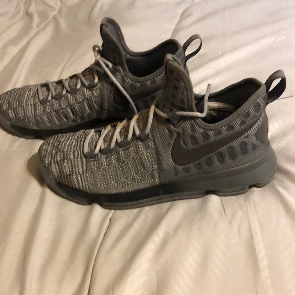 Men’s Nike KD9s